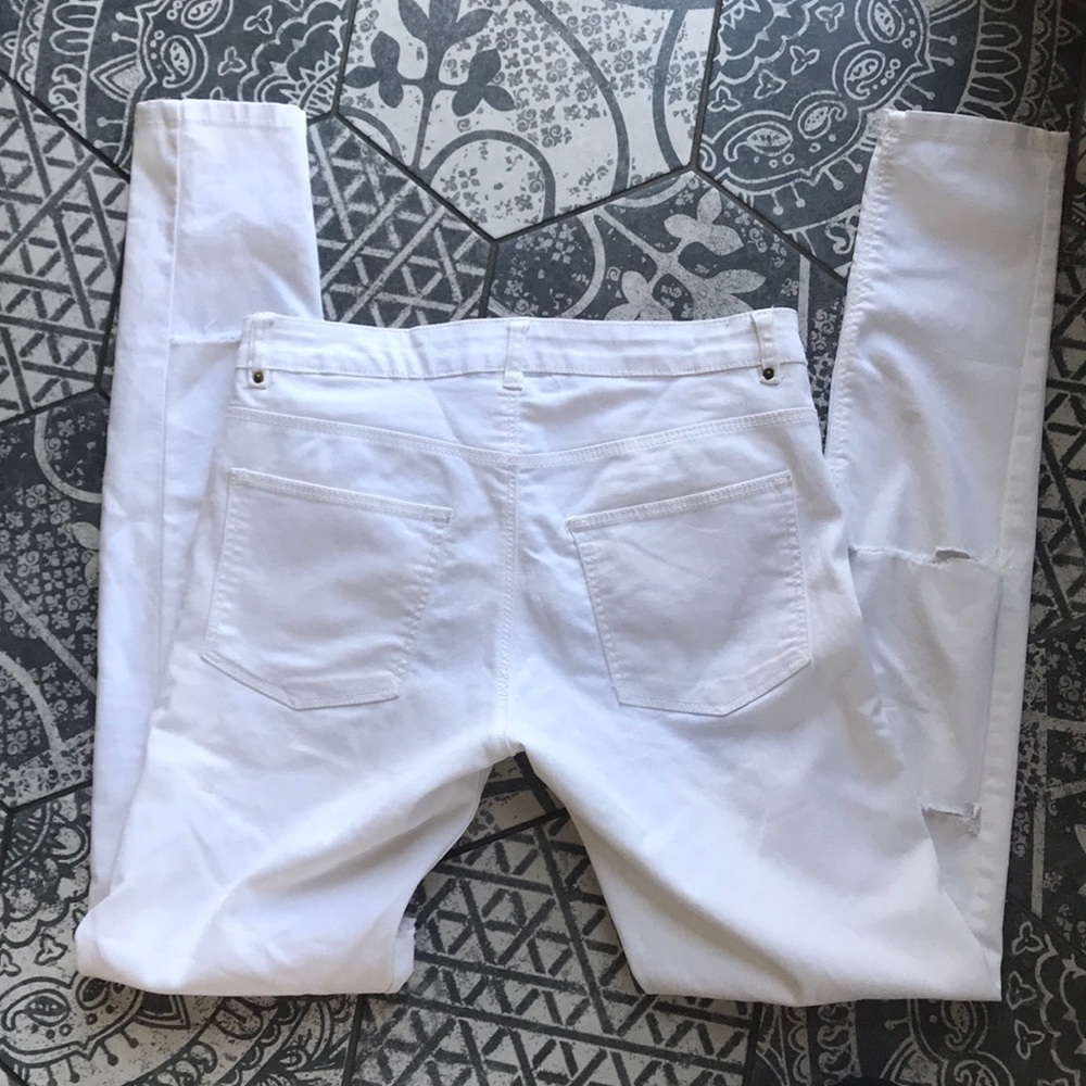 H&M | Ripped Pants | White | 8 - Picture 2 of 7